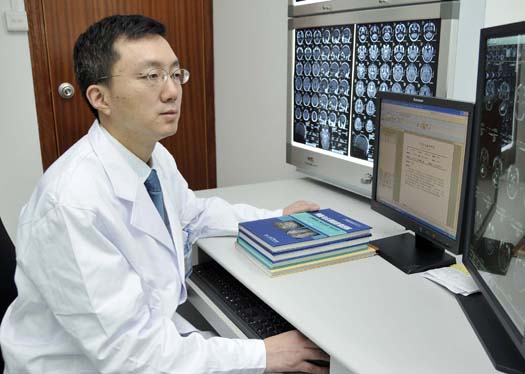 汪文胜：甘当幕后英雄的影像“侦察兵”